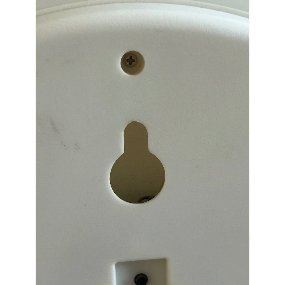 National Audubon Society Singing Bird Wall Clock Wood Frame Quartz SW5 13 Inch